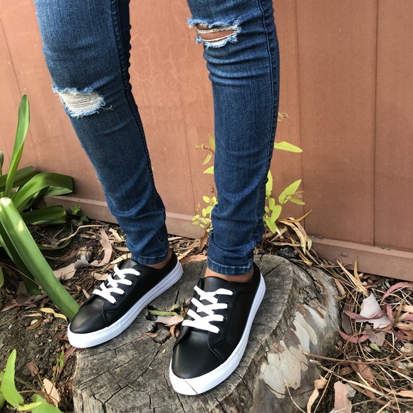 Black and White Lace Up Mule 👟 Sneakers - Picture 4 of 8